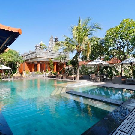 Adi Dharma Hotel Legian Eksteriør bilde