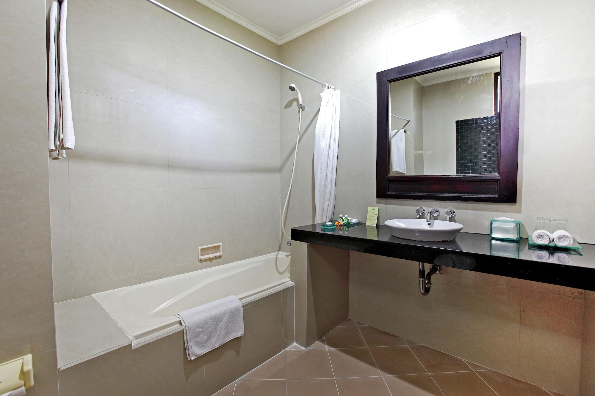 Adi Dharma Hotel Legian Eksteriør bilde