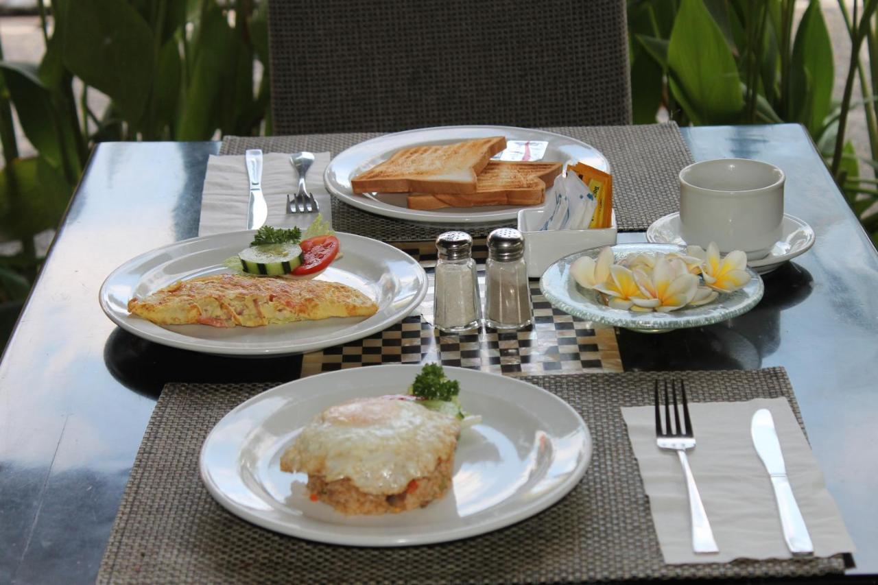 Adi Dharma Hotel Legian Eksteriør bilde