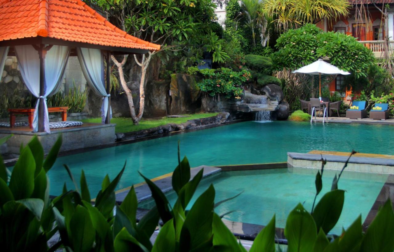 Adi Dharma Hotel Legian Eksteriør bilde