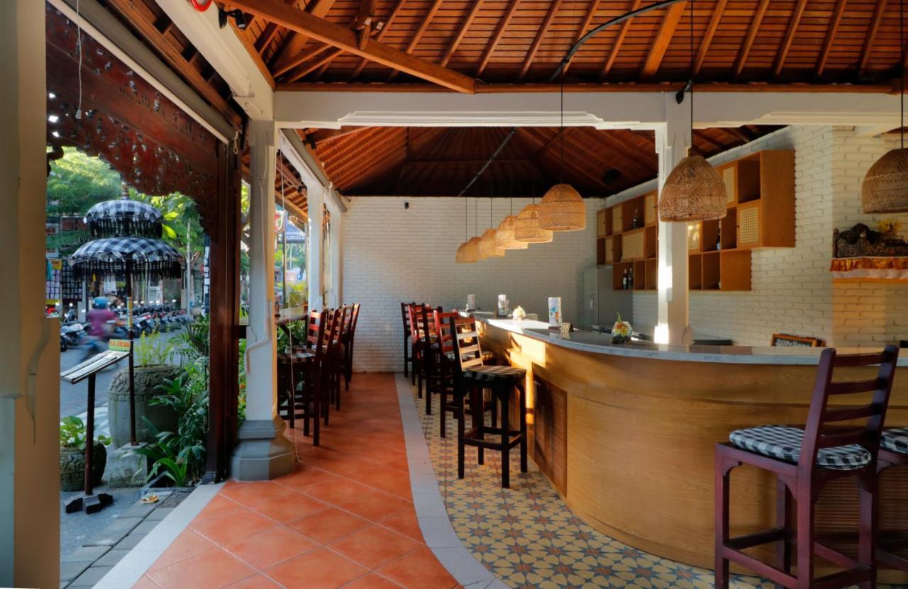 Adi Dharma Hotel Legian Eksteriør bilde