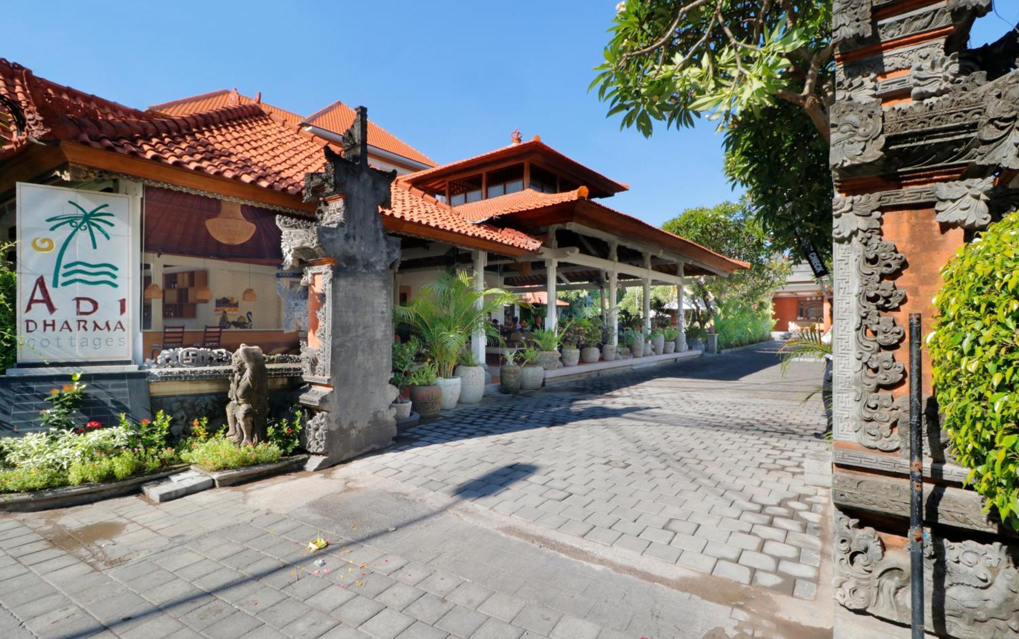 Adi Dharma Hotel Legian Eksteriør bilde